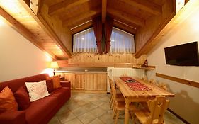 Casetta Di Legno